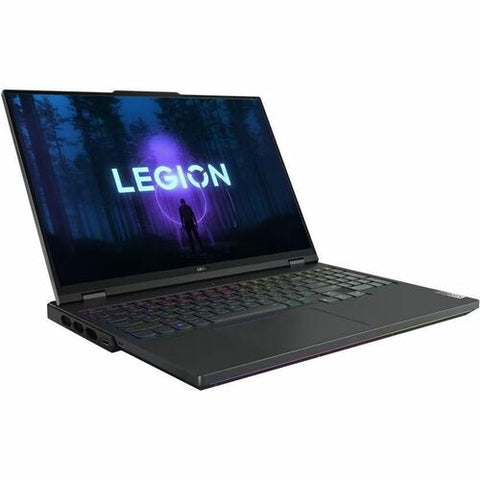 Lenovo Legion Pro 7 16IRX8H 82WQ00AAUS